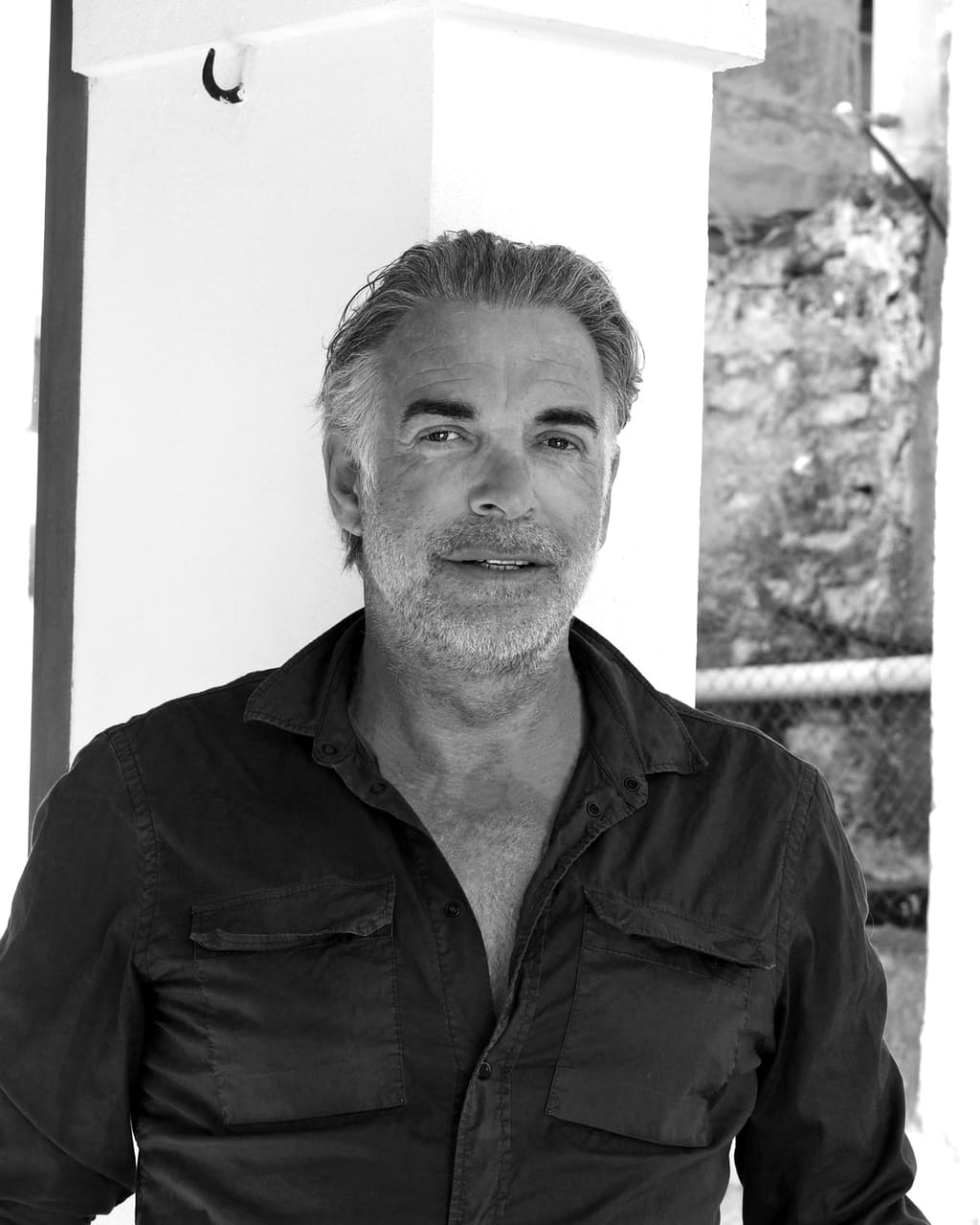 Achim Jaeger, Porträt in Schwarz und Weiß.